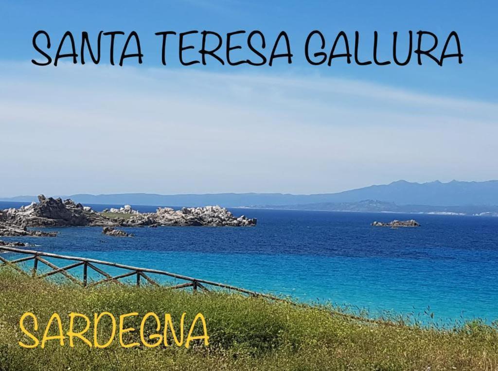Appartamento Azzurro Con Balcone E Panorama Sul Paese Santa Teresa Gallura Exteriör bild