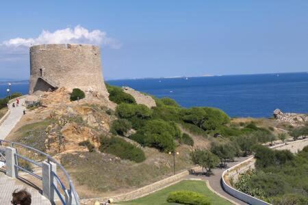 Appartamento Azzurro Con Balcone E Panorama Sul Paese Santa Teresa Gallura Exteriör bild