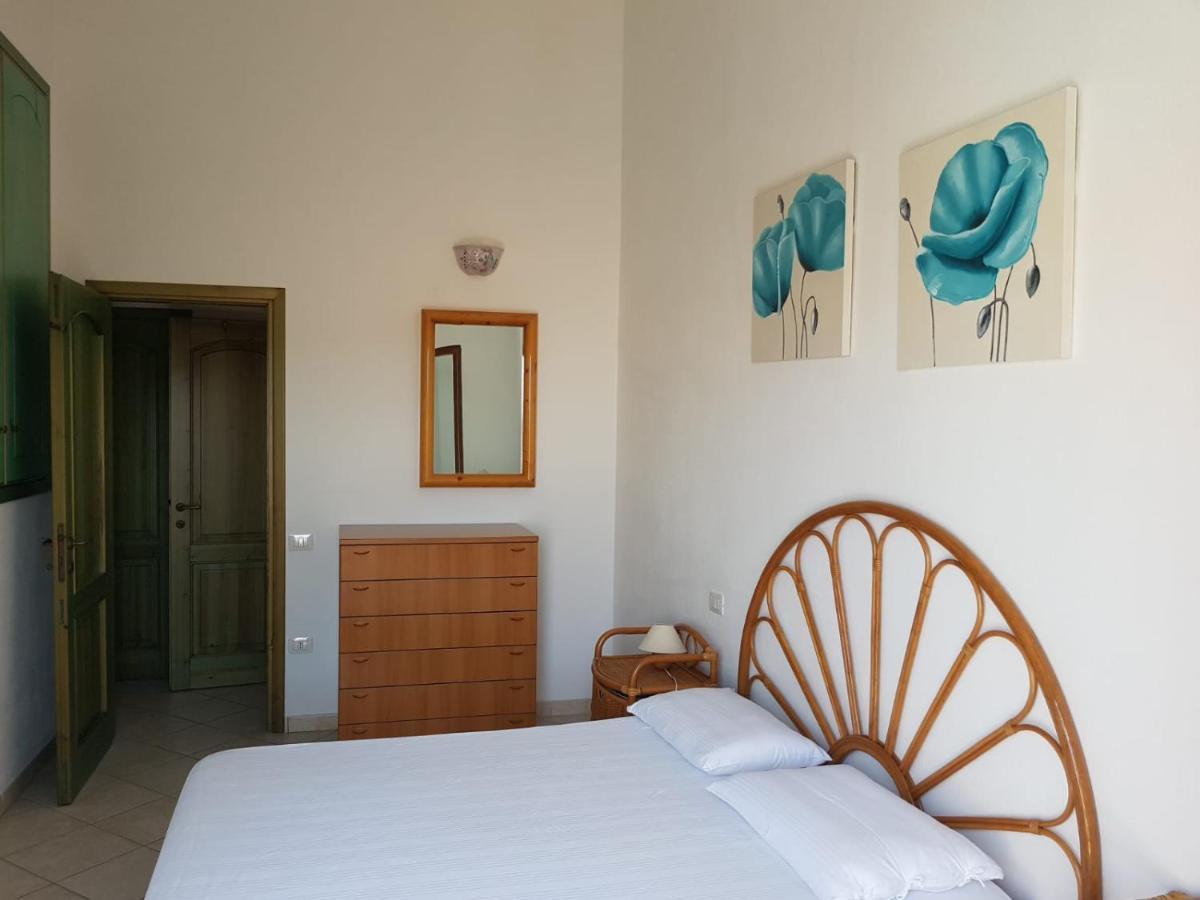 Appartamento Azzurro Con Balcone E Panorama Sul Paese Santa Teresa Gallura Exteriör bild